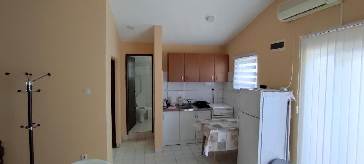 Apartmani Jovanovic Luštica Buitenkant foto