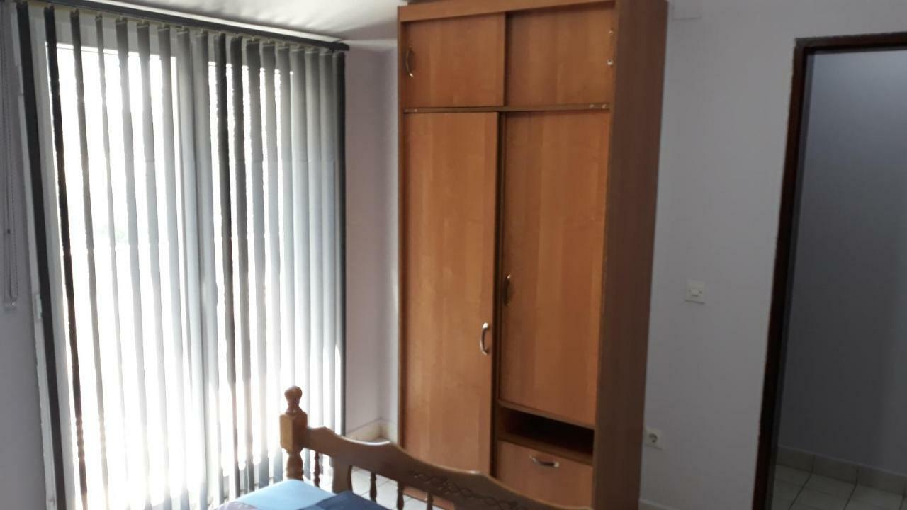 Apartmani Jovanovic Luštica Buitenkant foto